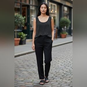 Dressbarn Woman  - 22/24